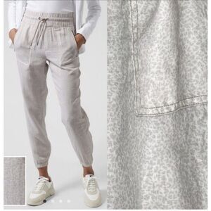 Athleta Cabo Cheetah Jogger Pants